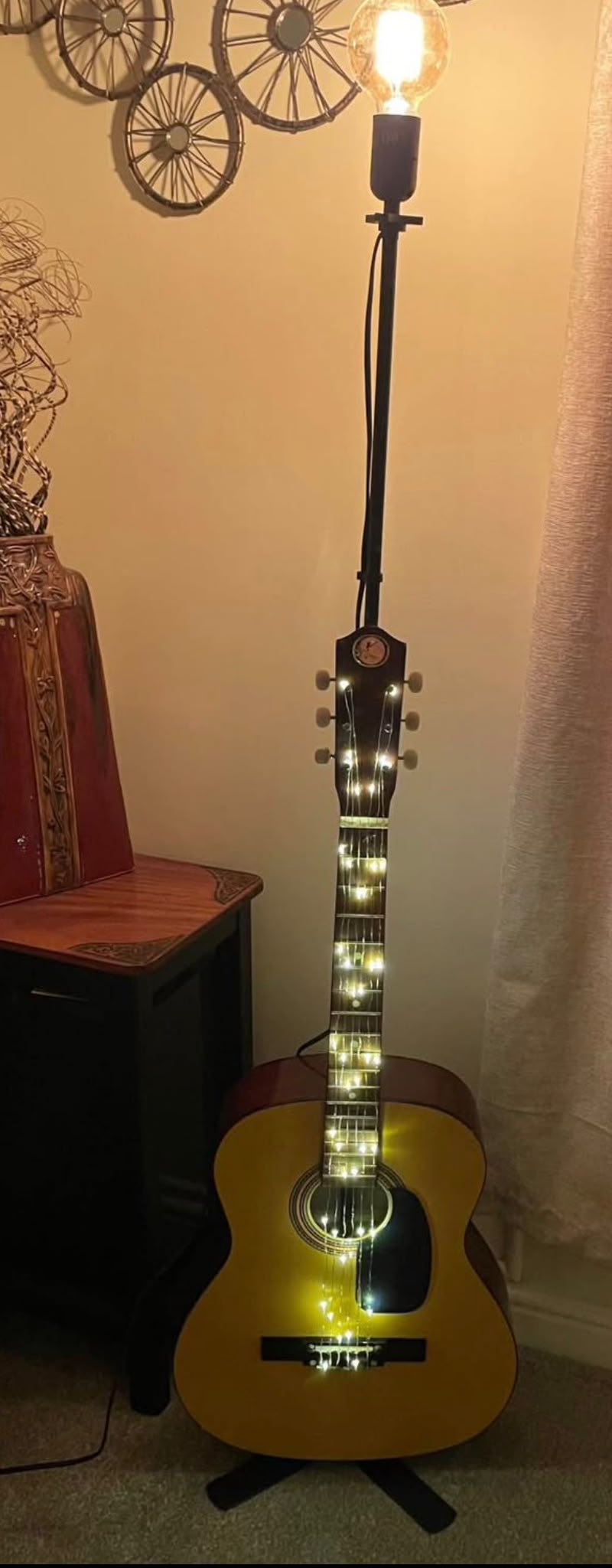 Upcycled guitar lamp